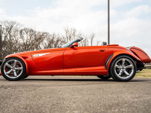 Used 2001 Plymouth Prowler RWD image 10