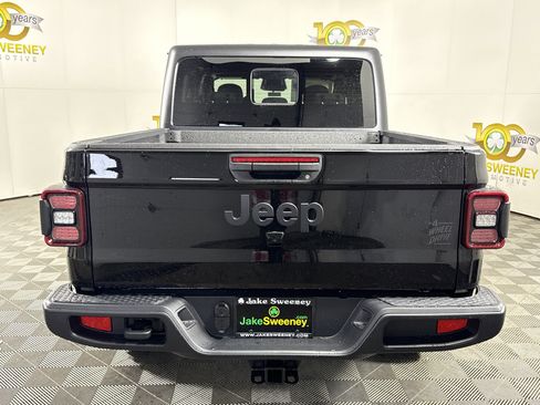 New 2026 Jeep Gladiator Willys image 6