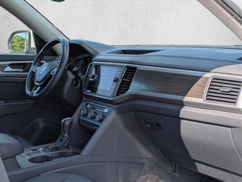 Used 2019 Volkswagen Atlas SE w/ Towing Package FWD image 26