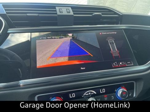 New 2025 Audi Q3 2.0T Premium image 15