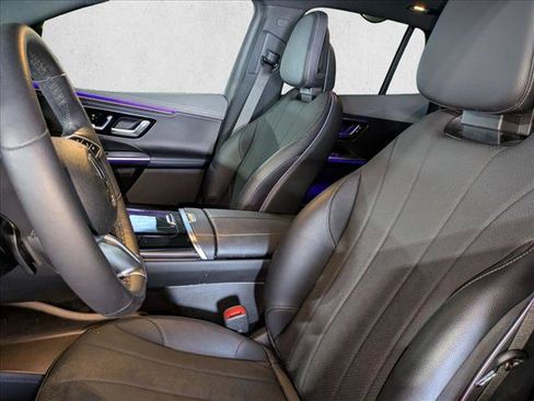 Used 2023 Mercedes-Benz EQE 500 4MATIC SUV image 18
