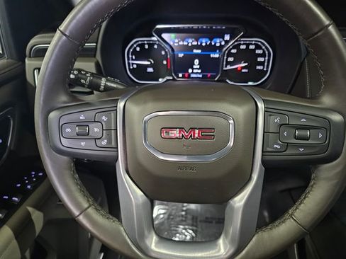 Used 2021 GMC Yukon SLT w/ SLT Premium Package image 36