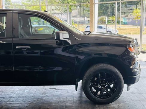 Used 2024 Chevrolet Silverado 1500 Custom w/ LPO, Dark Essentials Package AWD/4WD image 5