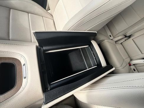 Used 2023 Mercedes-Benz GLE 450 4MATIC image 25