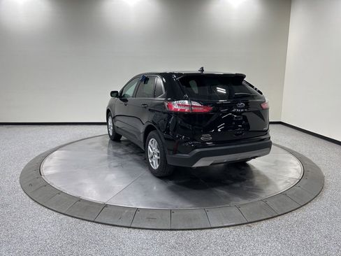 Certified 2024 Ford Edge SEL w/ Convenience Package AWD/4WD image 9