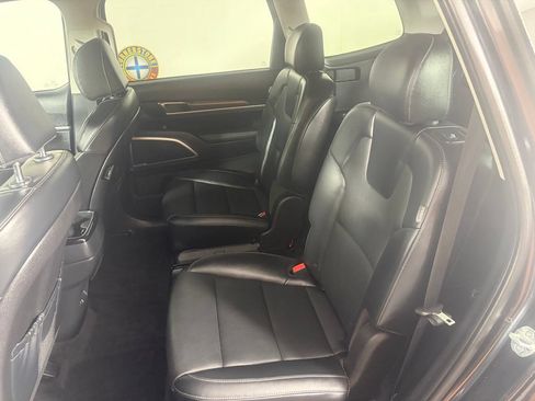 Certified 2024 Kia Telluride S AWD/4WD image 15