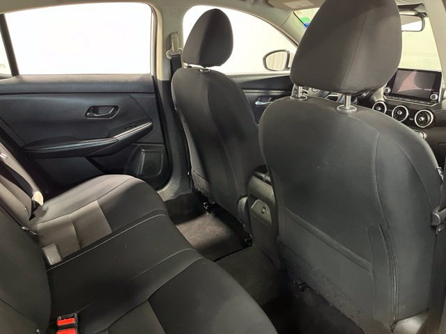 Used 2025 Nissan Sentra SV FWD image 15