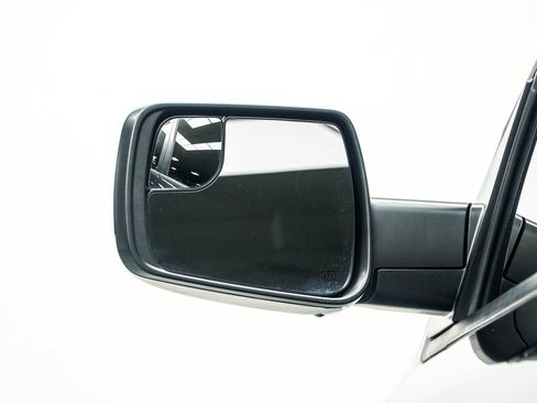 Used 2021 RAM 1500 Big Horn AWD/4WD image 14