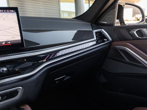 Used 2026 BMW X6 M60i image 28