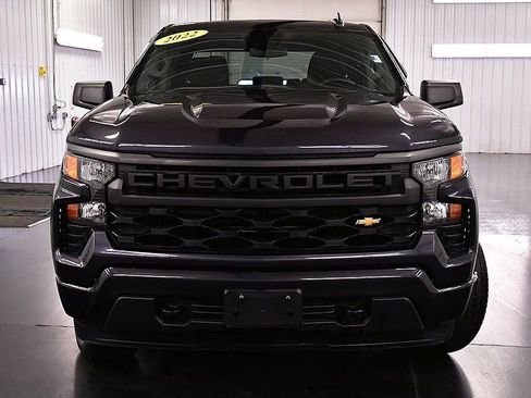 Used 2022 Chevrolet Silverado 1500 Custom image 2