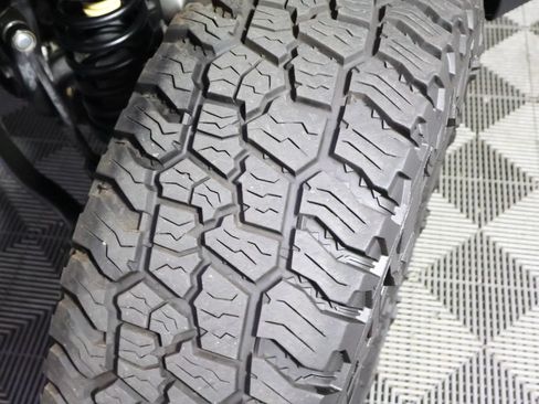 Used 2024 Jeep Wrangler Unlimited AWD/4WD image 19