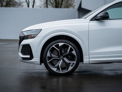 Used 2022 Audi RS Q8 image 3