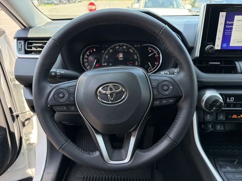Used 2024 Toyota RAV4 XLE w/ Weather Package AWD/4WD image 18