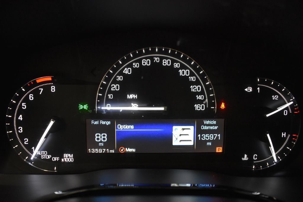 Used 2018 Cadillac XT5 FWD image 31