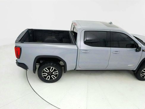 Used 2024 GMC Sierra 1500 AT4 w/ Technology Package AWD/4WD image 18