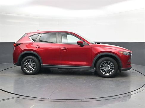 Used 2017 MAZDA CX-5 Touring image 3