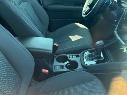 Used 2025 Subaru Forester Premium AWD/4WD image 13