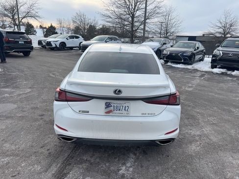 Used 2021 Lexus ES 350 F Sport image 4