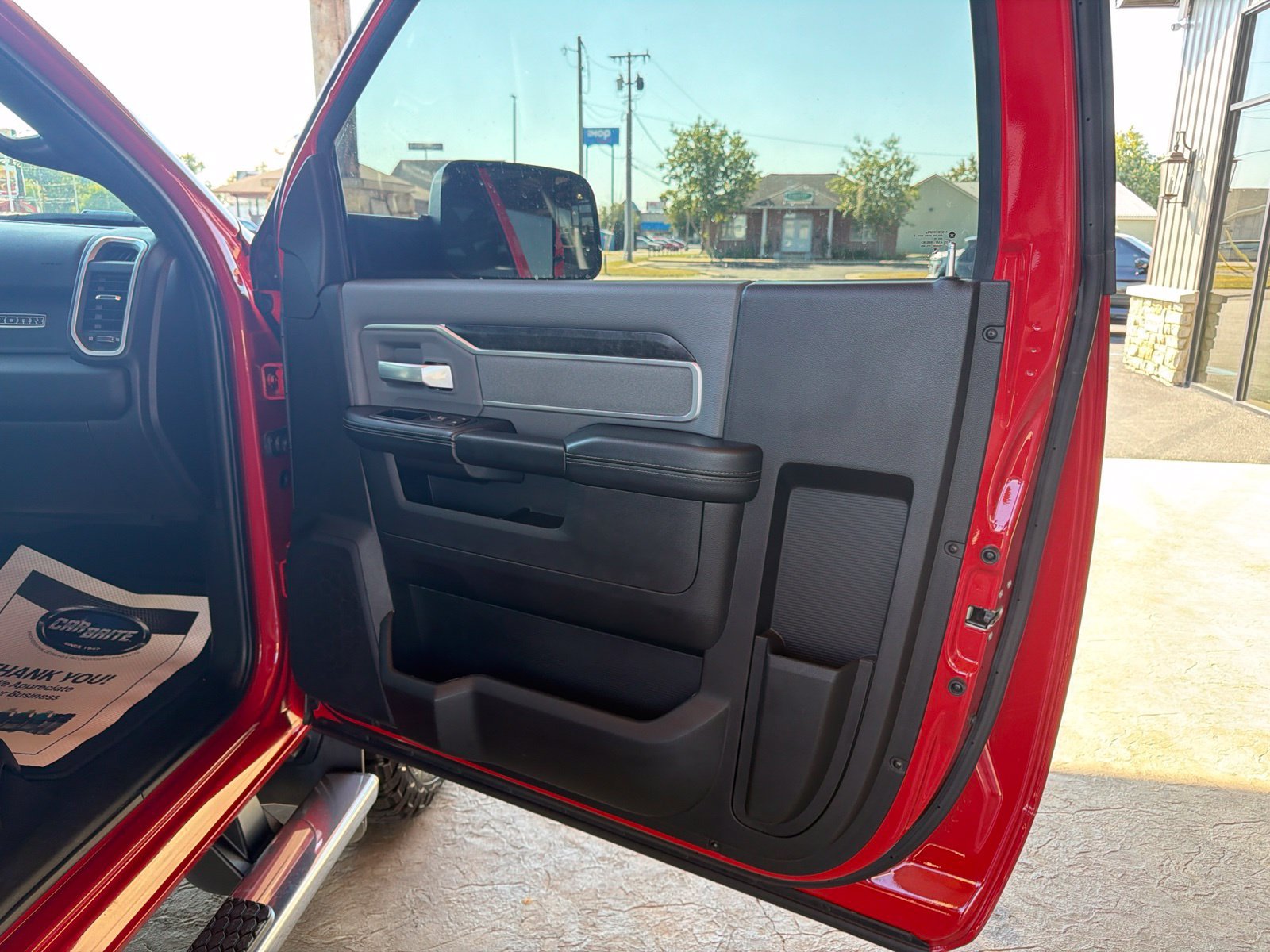 Used 2022 RAM 3500 Big Horn w/ Level C Equiment Group AWD/4WD image 2