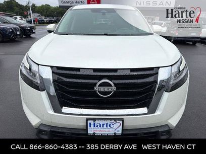 Certified 2023 Nissan Pathfinder SL w/ Lighting Package (N92)