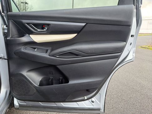 Used 2019 Subaru Ascent Premium image 24