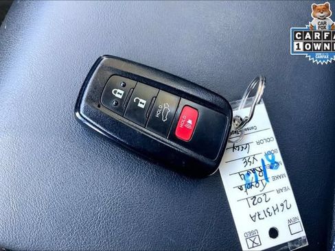 Used 2021 Toyota RAV4 XSE w/ XSE Grade Weather Package AWD/4WD image 11