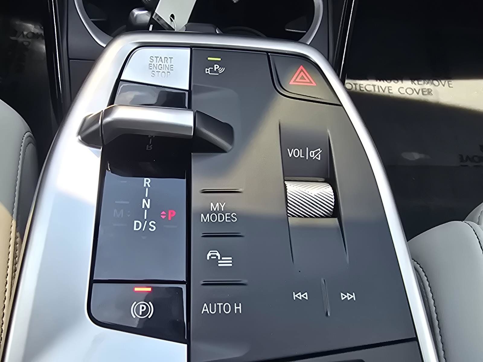New 2026 BMW X1 xDrive28i w/ Technology Package AWD/4WD image 17