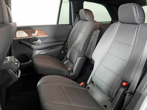 Certified 2025 Mercedes-Benz GLS 450 4MATIC w/ AMG Line Exterior image 30