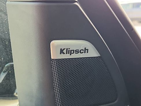 New 2026 Nissan Armada SL w/ Captain's Chari Seat Package image 19