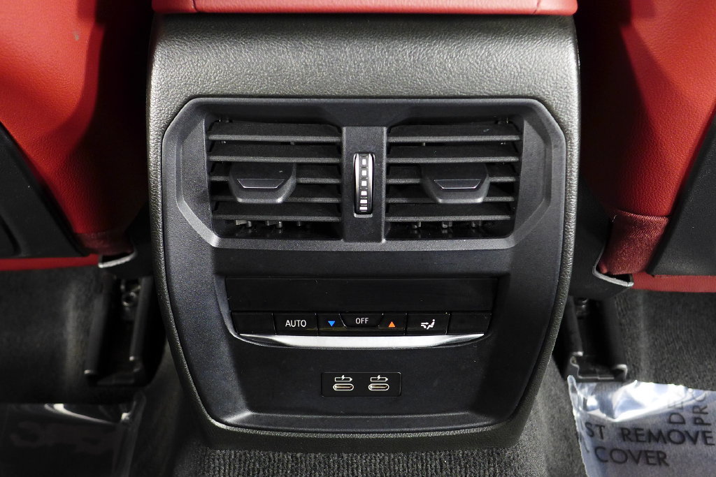 Used 2022 BMW M340i RWD image 24