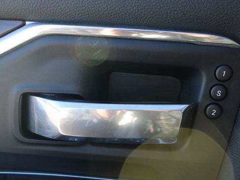 Used 2022 RAM 2500 Laramie image 19