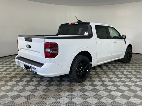 New 2025 Ford Maverick Lobo image 24