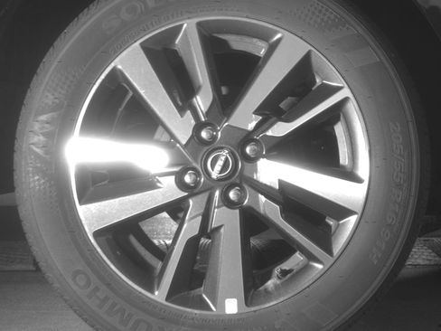 Used 2025 Nissan Versa SV image 15