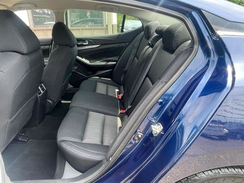 Used 2016 Nissan Maxima 3.5 S FWD image 8