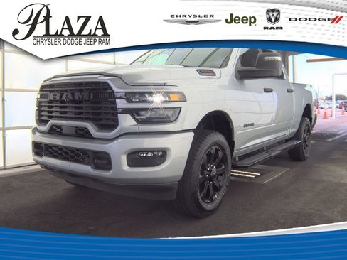 Used 2026 RAM 2500 Big Horn AWD/4WD image 1