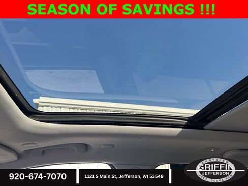 Used 2023 Jeep Grand Cherokee Overland image 25