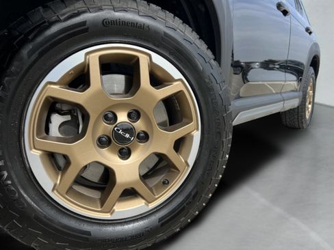 Used 2024 Honda Pilot TrailSport image 16