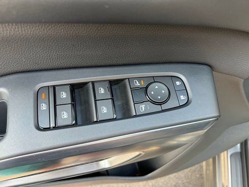 Used 2024 Nissan Pathfinder Rock Creek AWD/4WD image 11