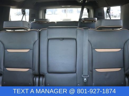 Used 2023 GMC Yukon XL AT4 w/ AT4 Premium Plus Package AWD/4WD image 21