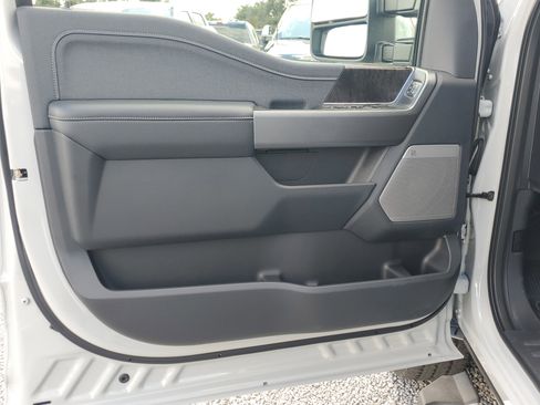 New 2026 Ford F350 Lariat w/ FX4 Off-Road Package image 15