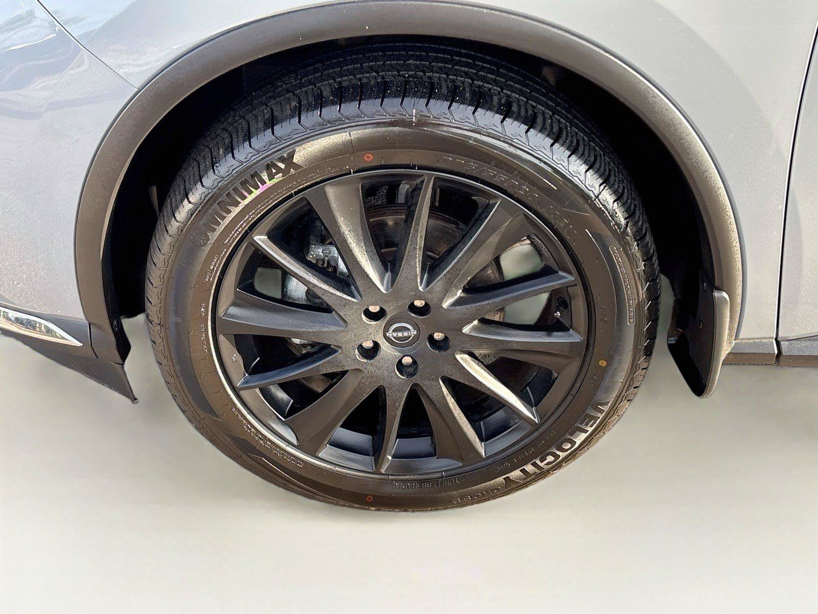 Used 2024 Nissan Murano Platinum w/ Cargo Package FWD image 32