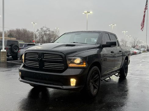 Used 2016 RAM 1500 Sport w/ Black Ram 1500 Sport Group image 3