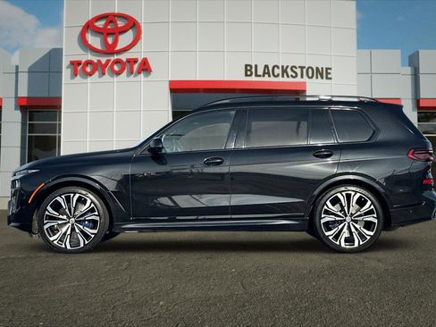 Used 2023 BMW X7 M60i w/ Executive Package AWD/4WD image 6