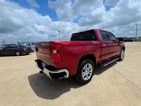 Used 2024 Chevrolet Silverado 1500 LTZ image 8