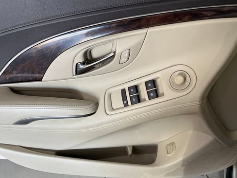 Used 2015 Buick LaCrosse FWD image 51