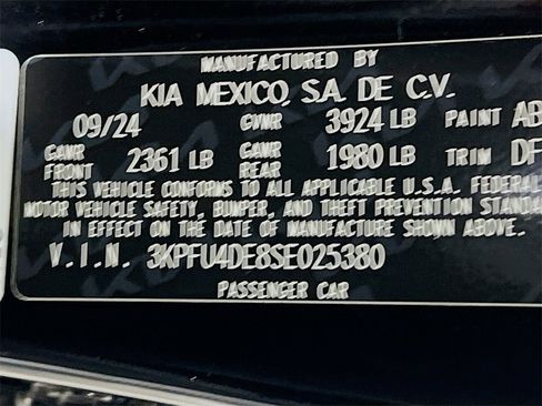 Used 2025 Kia K4 EX image 29