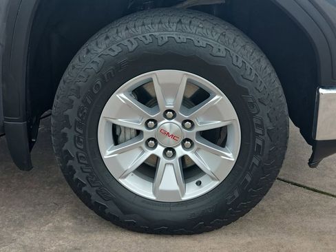 Used 2021 GMC Sierra 1500 Base w/ Convenience Package image 39