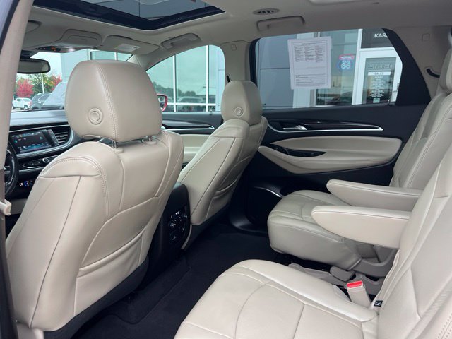 Used 2018 Buick Enclave Premium w/ Experience Buick Package AWD/4WD image 25