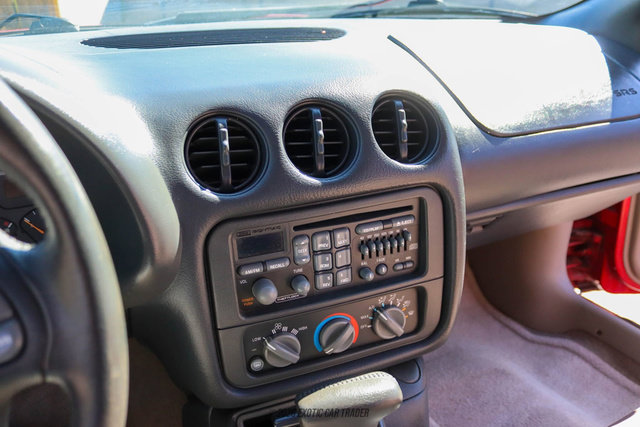 Used 1999 Pontiac Firebird Formula RWD image 43
