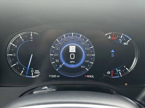 Used 2019 Cadillac Escalade ESV Luxury image 9